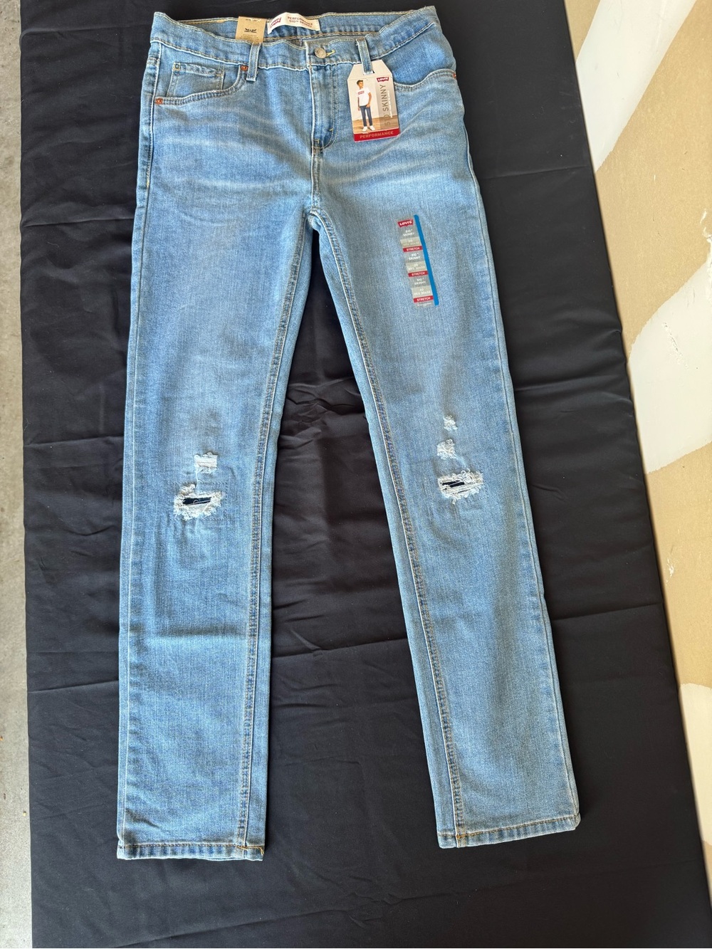 Levi's Boys 510 Skinny Jeans Size 20 Reg 30x32 Light Wash Distressed NWT
